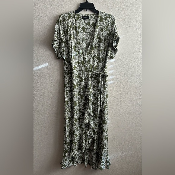 Papillon Wrap Green and White Ruffled Midi Dress S - Picture 3 of 16